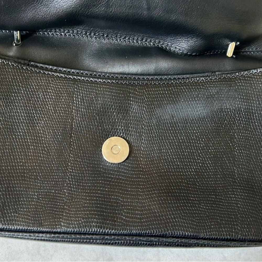 BURBERRY Black Reptile Leather Horse Bit Purse - Vintage Rare Unique - Picture 9 of 9